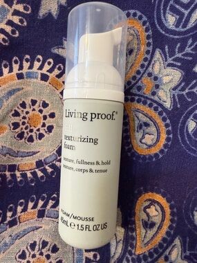 Living Proof Texturizing Foam